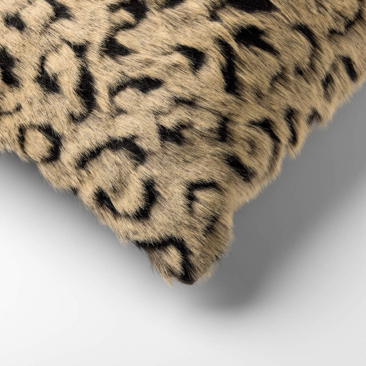 Kussen Keyan Rocky Road 45x45cm - Image 3